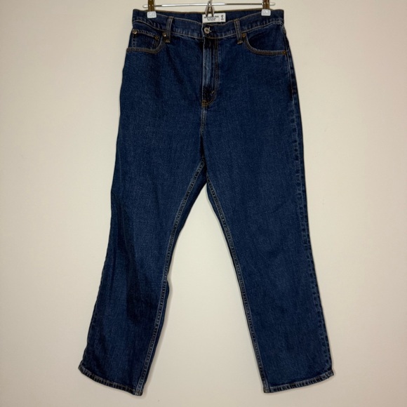 A+F Curve Love Ankle Straight Ultra High Rise Medium Wash Jeans - Picture 2 of 8